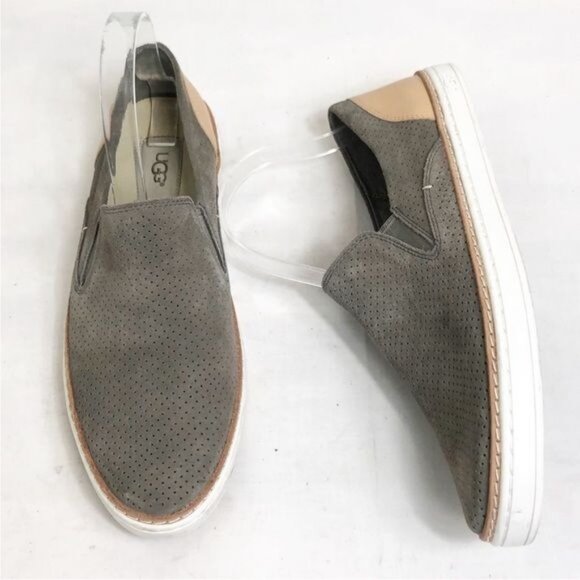 Ugg Adley Slip On Sneaker Perforated Suede White Wall Gray Size 8.5 - Picture 5 of 11